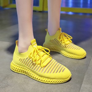 Giày thế thao vải dệt 10245