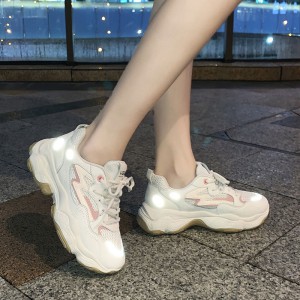 Giày thể thao style Hàn Quốc 10349