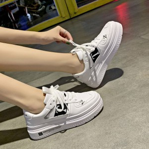 Giày thể thao đế bánh mì 10358