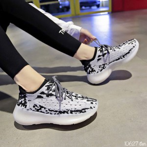 Giày thể thao nữ vải dệt 10627