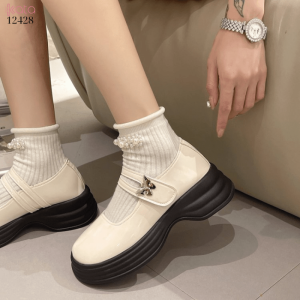 Giày lười quai ngang khóa dán,chất liệu da bóng đế dày nữ 12428