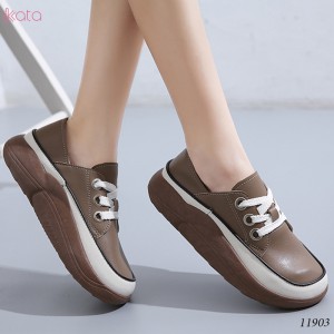 Giày nữ đế cao su êm dạo phố 11903