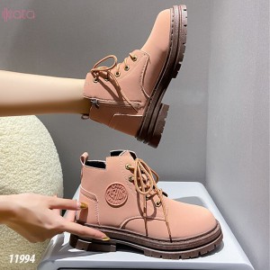 Giày boot cổ ngắn nữ, boot da PU khóa kéo tiện lợi 11994