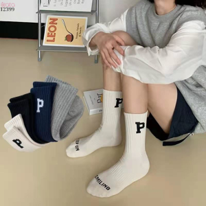 Tất ống giữa chữ P,tất Unisex Nam Nữ phong cách Hàn Quốc 12399
