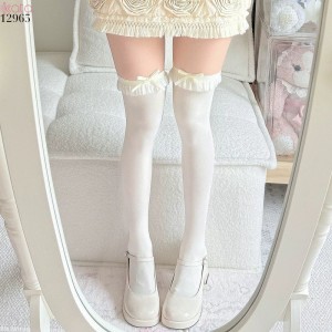 Tất qua đầu gối viền ren,vớ nơ lụa JK 12965
