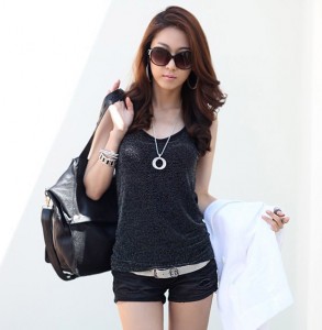 Áo ba lỗ ánh vàng màu đen