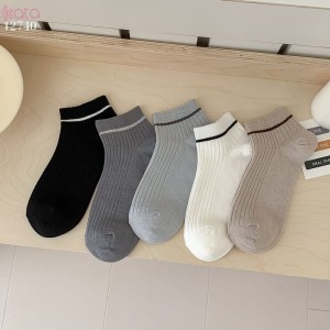 Tất vớ Nam chất liệu sợi tre thấm hút mồ hôi,tất thuyền vô hình,không đường may 12740