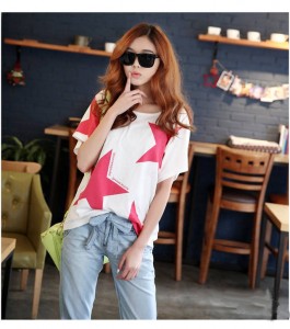 Áo thun hình ngôi sao màu đỏ