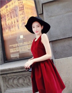 Váy đầm nhung màu đỏ