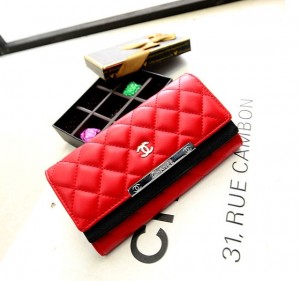 Ví cầm tay Chanel 4461