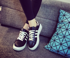 Giày thể thao 3 vạch trắng 7204