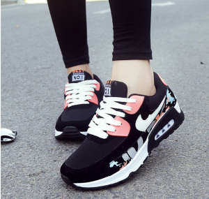 Giày thể thao 7472