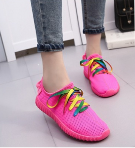 Giày thể thao 8258