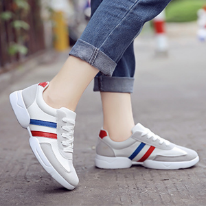 Giày thể thao 8310