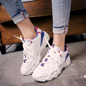 Giày thể thao 8483