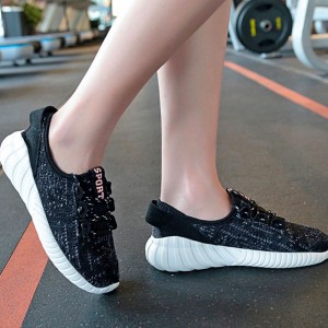 Giày thể thao 9841