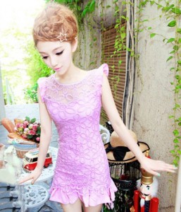 Đầm ren thêu hoa màu tím