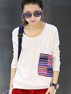 T-shirt có túi màu trắng