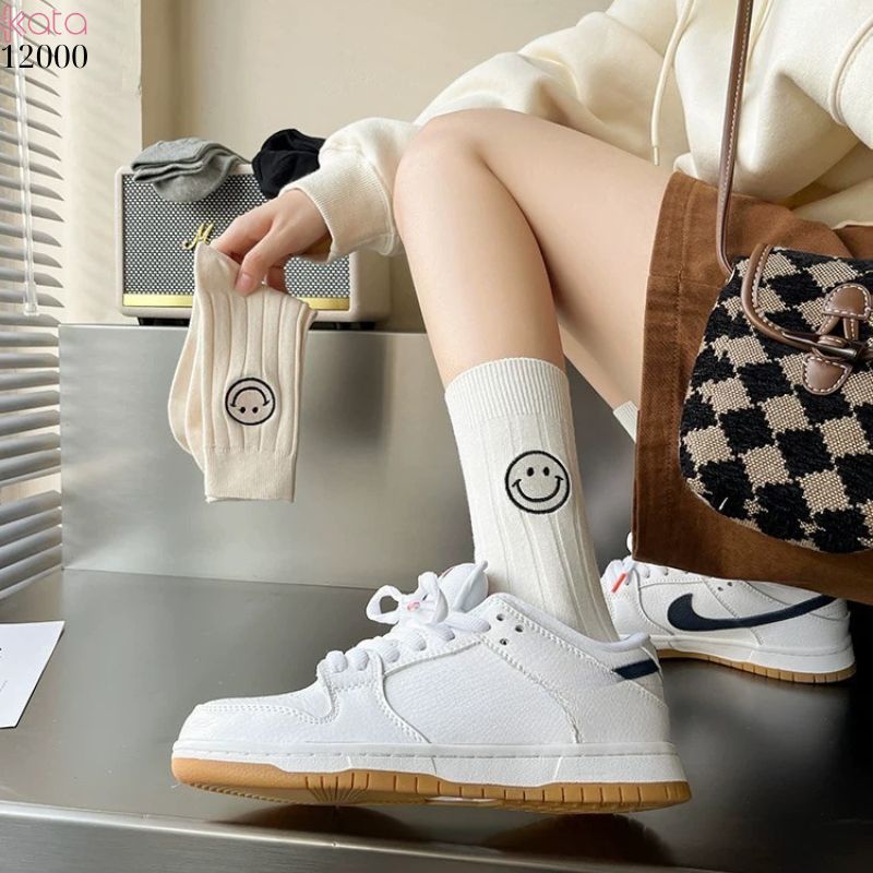 Tất vớ cổ trung mặt cười,tất bông dày nữ 12000