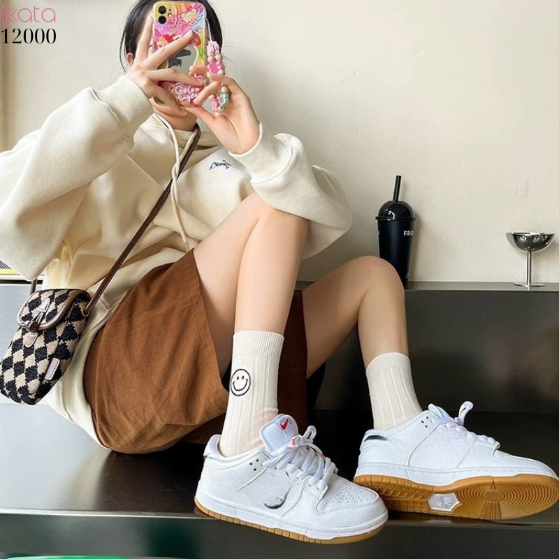 Tất vớ cổ trung mặt cười,tất bông dày nữ 12000