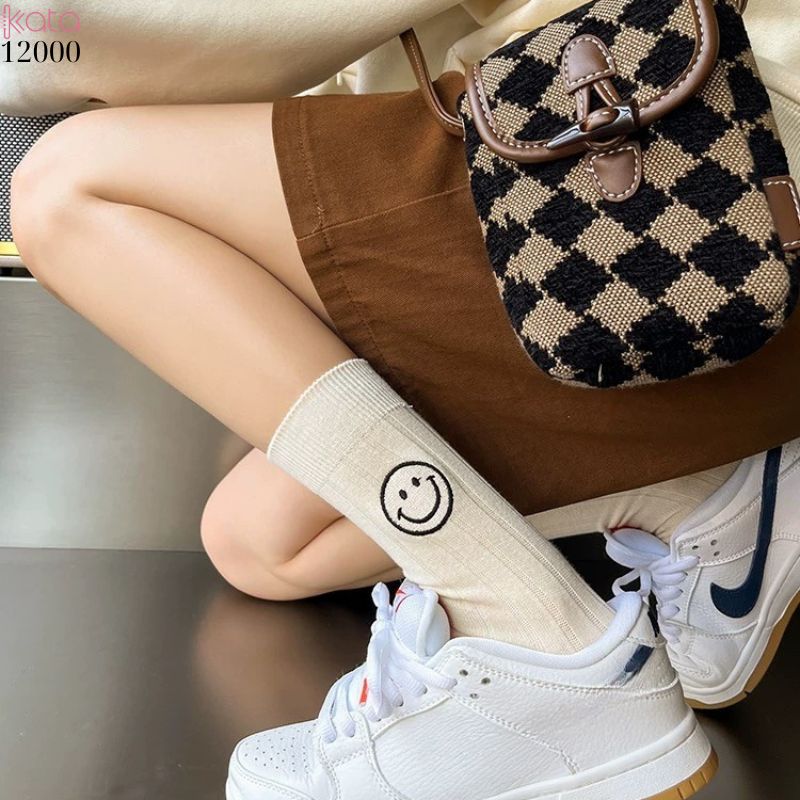 Tất vớ cổ trung mặt cười,tất bông dày nữ 12000