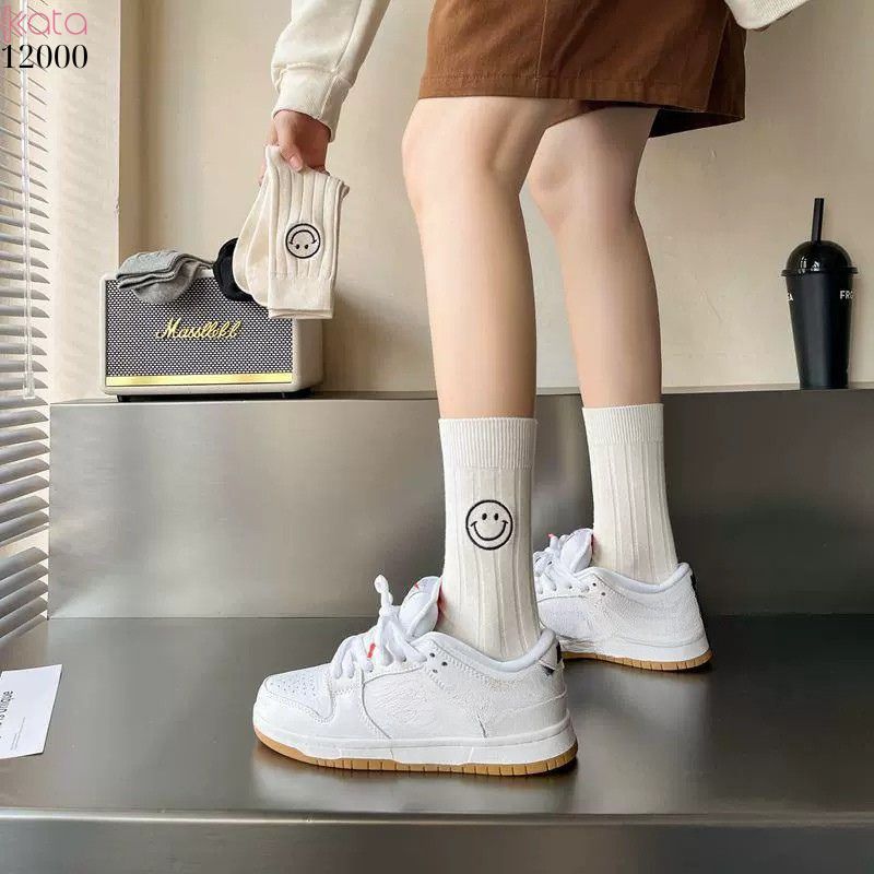 Tất vớ cổ trung mặt cười,tất bông dày nữ 12000