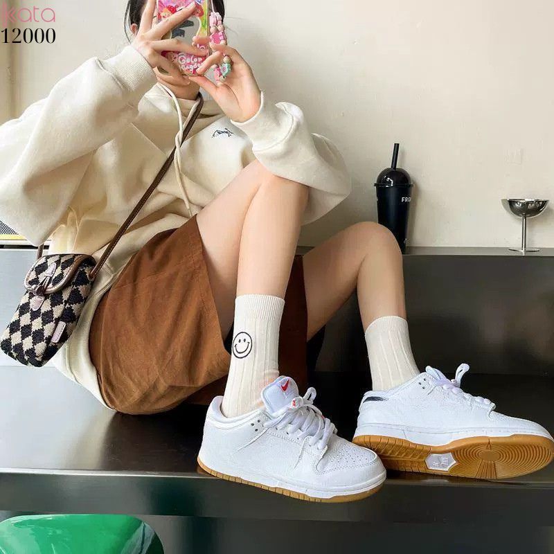 Tất vớ cổ trung mặt cười,tất bông dày nữ 12000