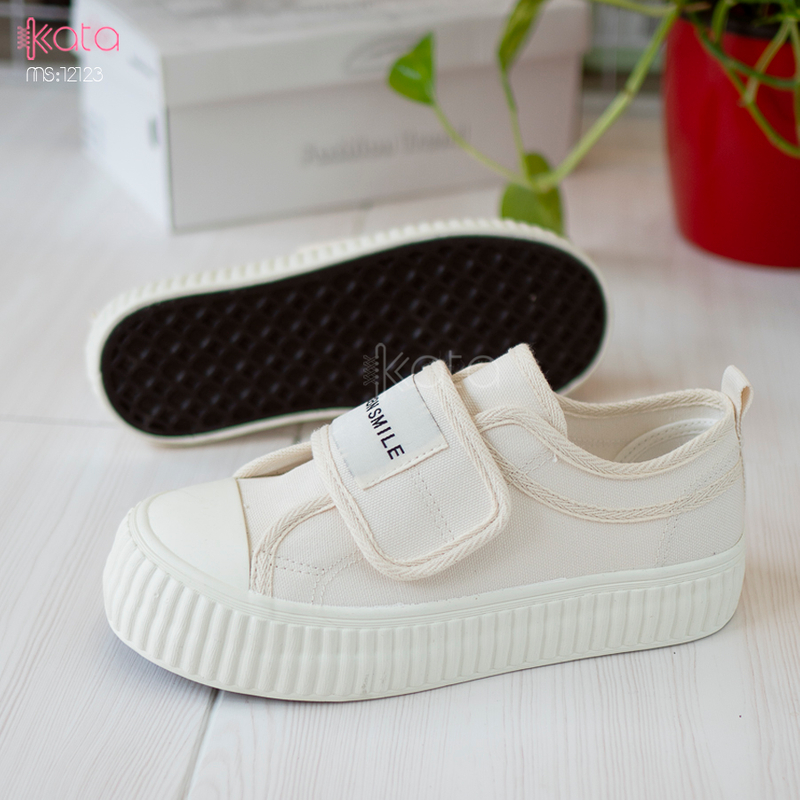 Giày vải khóa dán nữ, giày dạo phố sinh viên phong cách Hàn Quốc 12123
