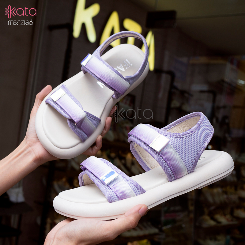 Dép sandal nữ khóa dán phong cách thể thao mùa hè đế bằng 12185