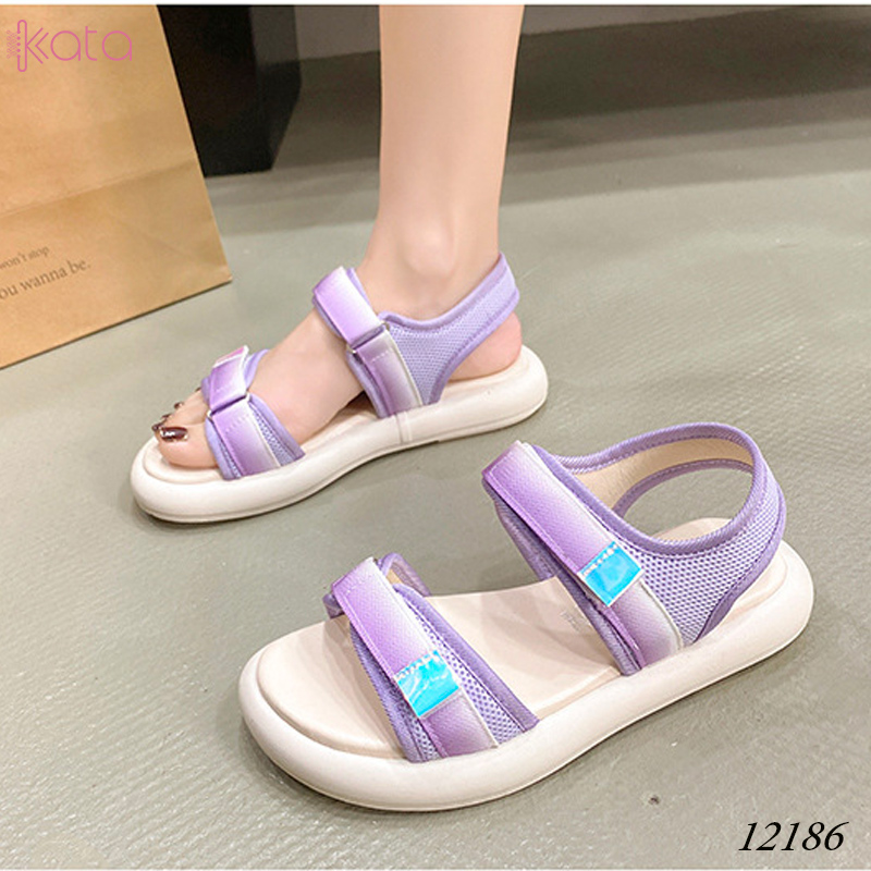 Dép sandal nữ khóa dán phong cách thể thao mùa hè đế bằng 12185