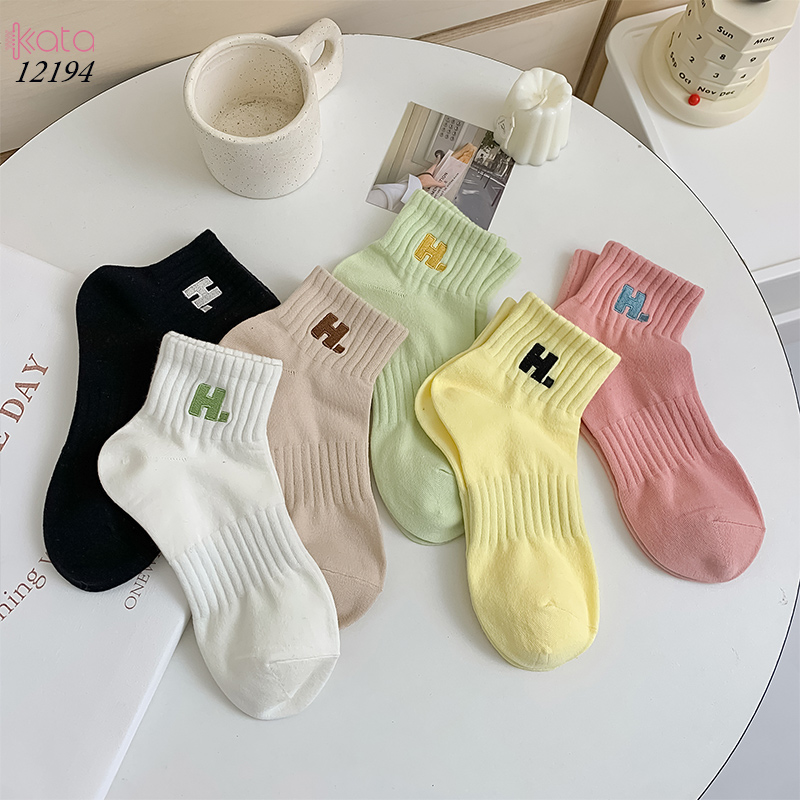 Tất vớ cổ ngắn ,tất cotton chất liệu tốt thoáng khí thêu chữ H 12194