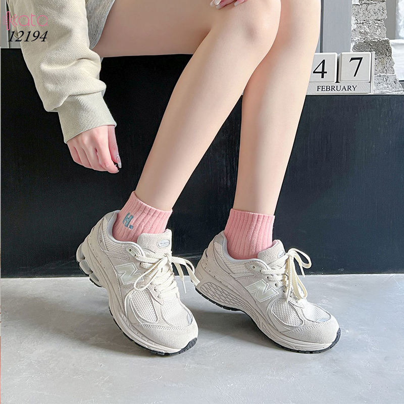 Tất vớ cổ ngắn ,tất cotton chất liệu tốt thoáng khí thêu chữ H 12194