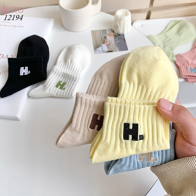 Tất vớ cổ ngắn ,tất cotton chất liệu tốt thoáng khí thêu chữ H 12194