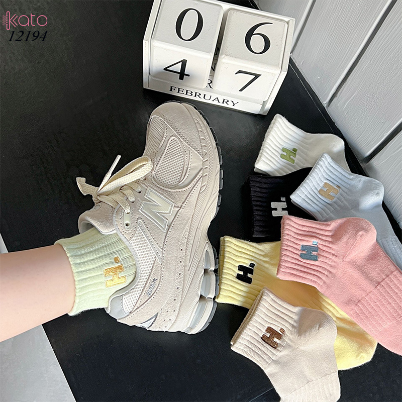 Tất vớ cổ ngắn ,tất cotton chất liệu tốt thoáng khí thêu chữ H 12194
