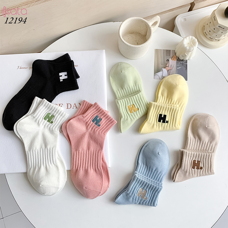 Tất vớ cổ ngắn ,tất cotton chất liệu tốt thoáng khí thêu chữ H 12194