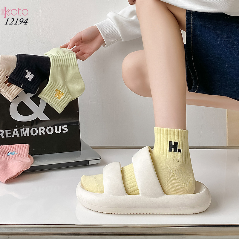 Tất vớ cổ ngắn ,tất cotton chất liệu tốt thoáng khí thêu chữ H 12194
