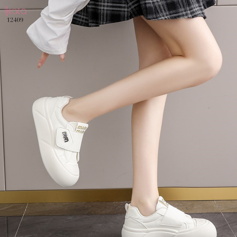 Giày thể thao khóa dán,giày tăng chiều cao phong cách Hàn Quốc 12409