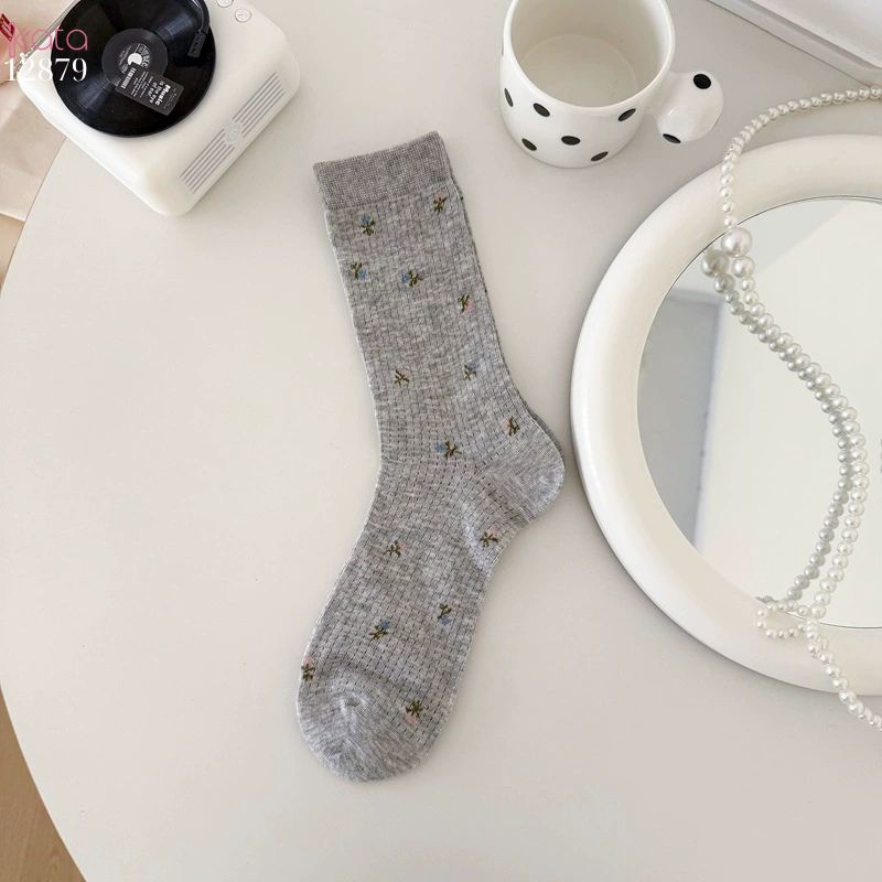 Tất bông mềm mịn hoa retro,vớ giữa bắp chân lưới thoáng khí xuân hè 12879