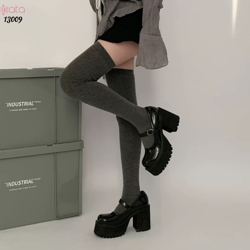 Tất cao đến gối dày dặn mùa xuân thu, vớ JK giảm mỡ chân, tất yoga cổ cao bảo vệ đầu gối 13009