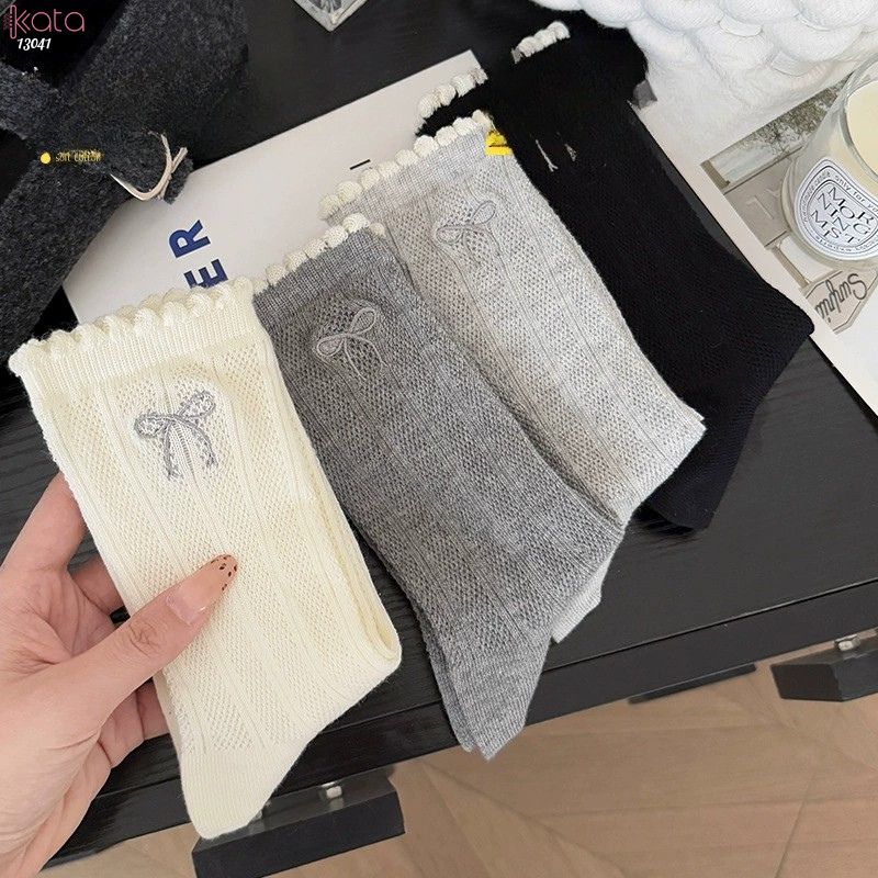 Tất nơ giữa bắp chân thoáng khí,vớ bông mềm mịn kháng khuẩn, chống ma sát không đường may 13041