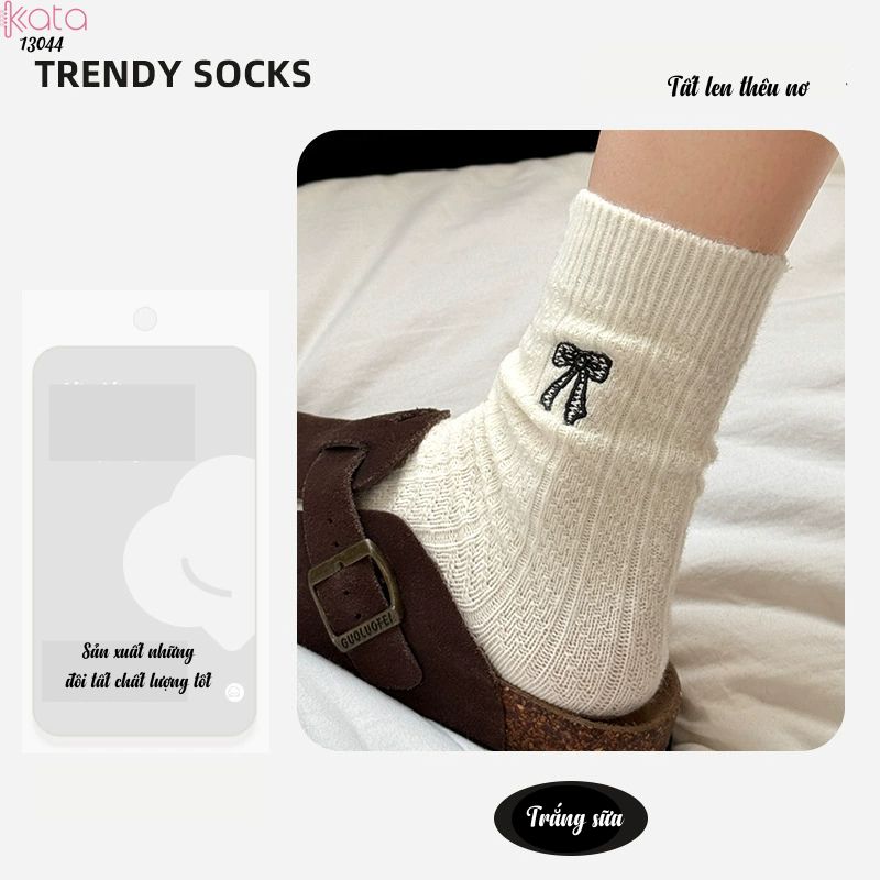 Tất bông dày mùa thu và mùa đông ,vớ giữa bắp chân thêu nơ 13044
